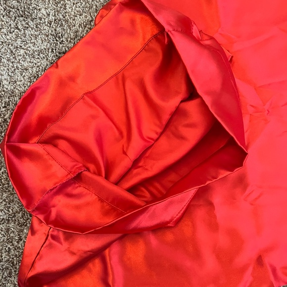 Silk Pillowcase - Picture 4 of 6